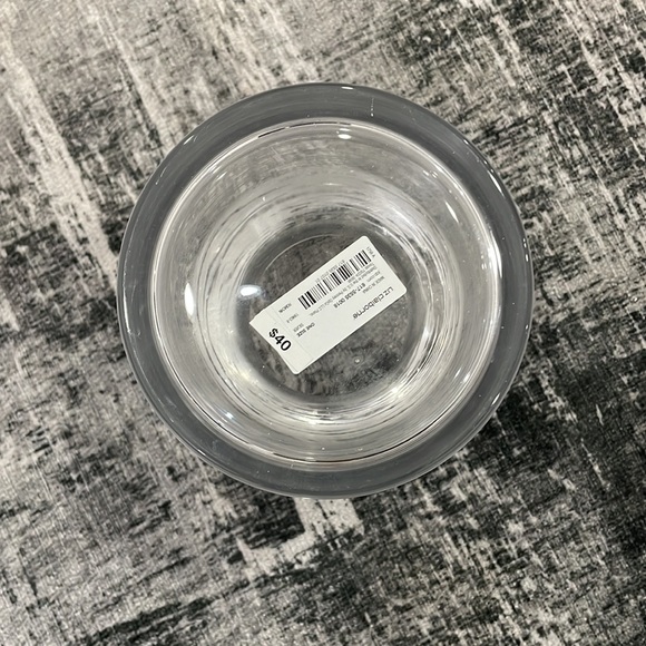 NWT Liz Claiborne vase - Picture 4 of 4